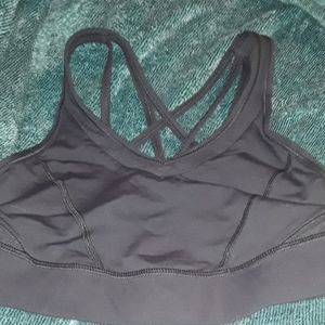 lululemon sports bra.